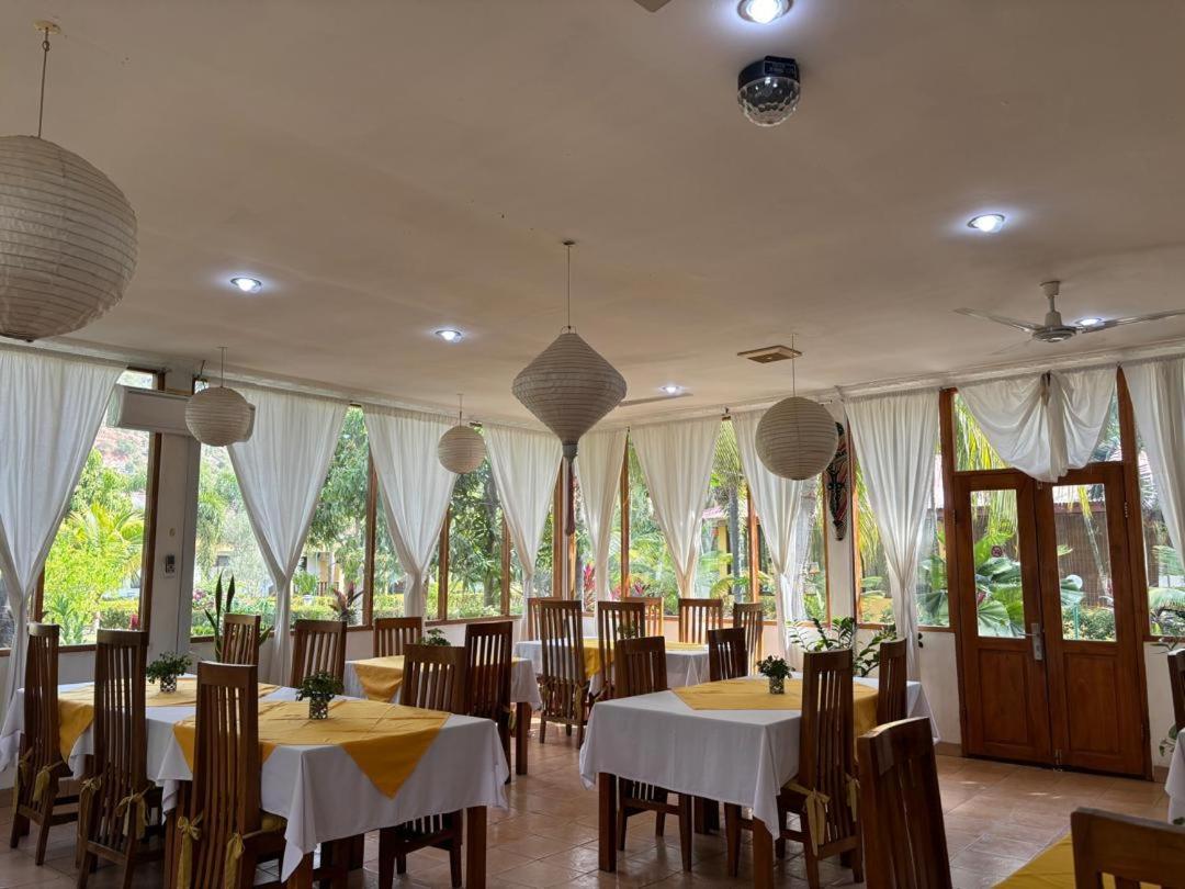 Palm Malinamoc Hotel Dili Dış mekan fotoğraf