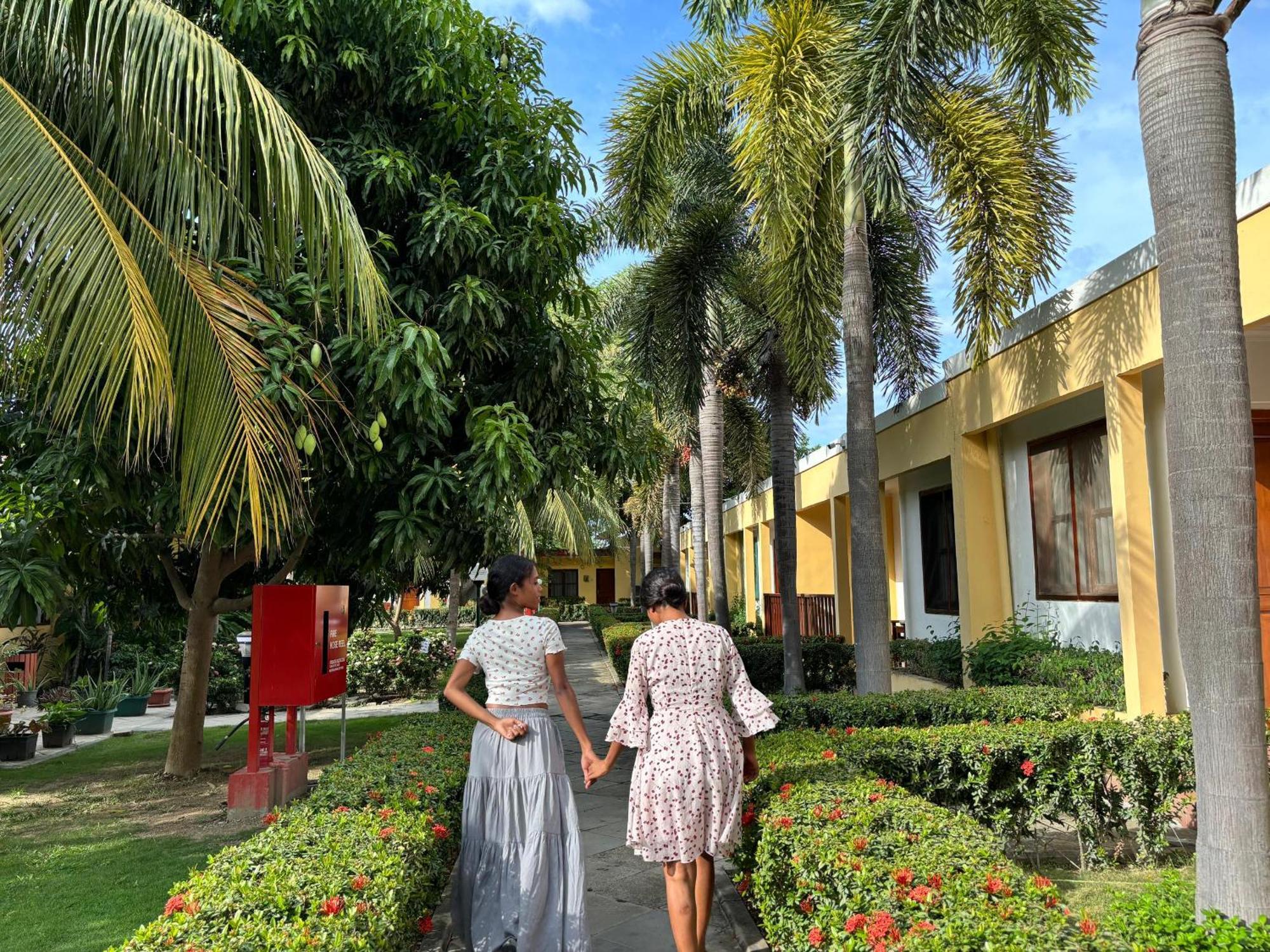 Palm Malinamoc Hotel Dili Dış mekan fotoğraf