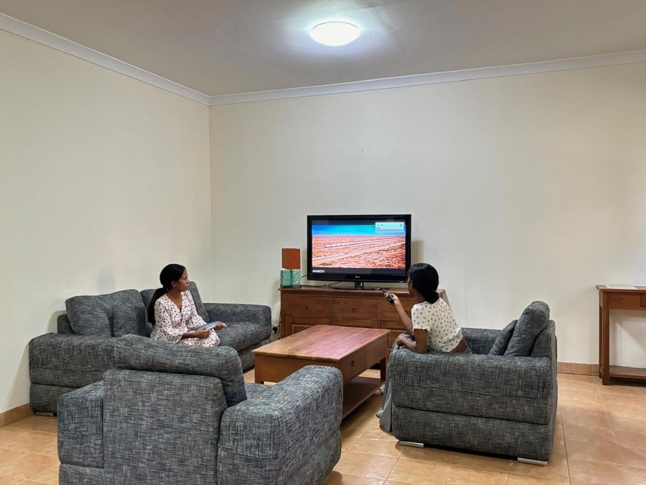 Palm Malinamoc Hotel Dili Dış mekan fotoğraf